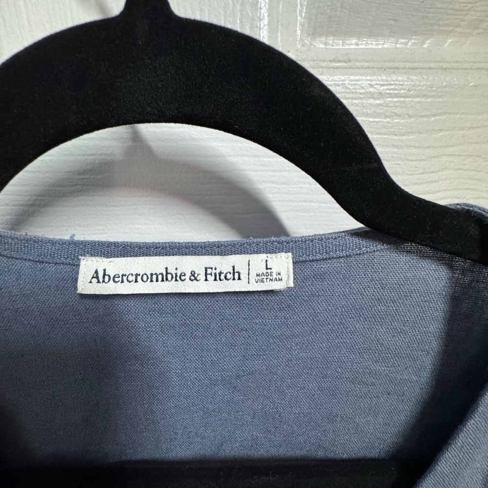 Abercrombie & Fitch Flutter Sleeve Linen Tie Fron… - image 2